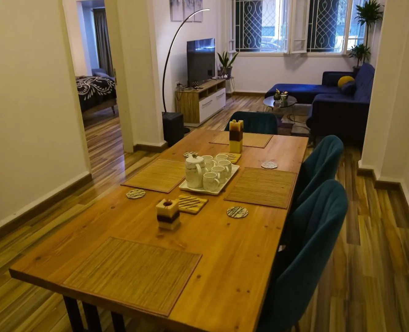 Apartment Charm Vintage Achrafieh Apt With Garden Pizza Oven Bbq Hottub Beirut