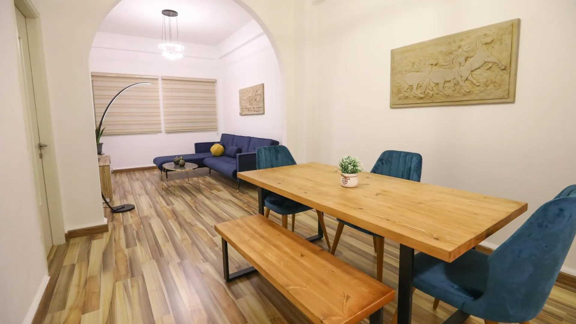 Charm Vintage Achrafieh Apt With Garden Pizza Oven Bbq Hottub Beirut Apartment